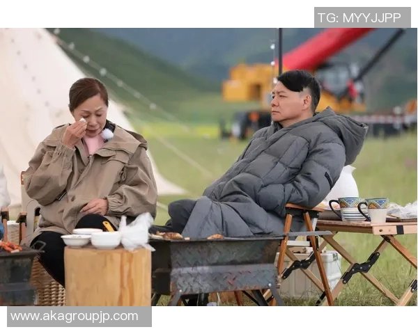 男子与足球明星的浪漫爱情故事揭示了体育与情感交织的奇妙旅程