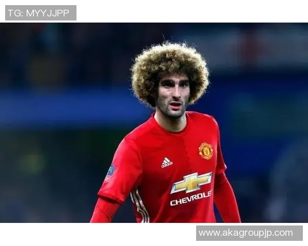 足球明星的长卷发魅力揭秘盘点那些风格独特的球场偶像